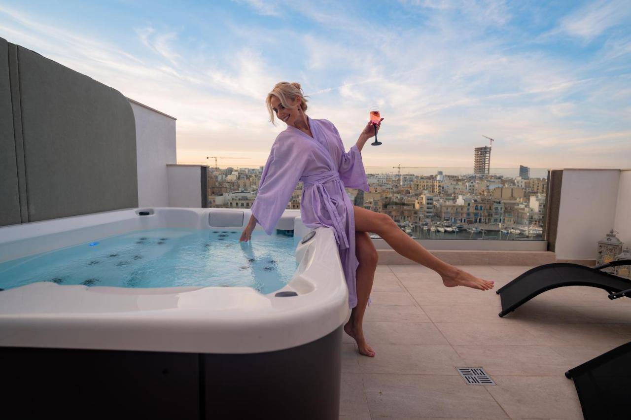 The Address Seafront Suites With Hot Tub Pieta Luaran gambar