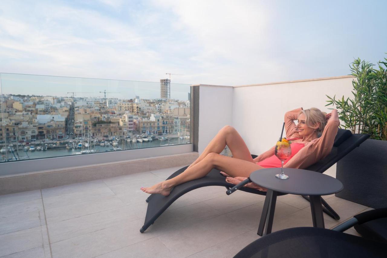 The Address Seafront Suites With Hot Tub Pieta Luaran gambar