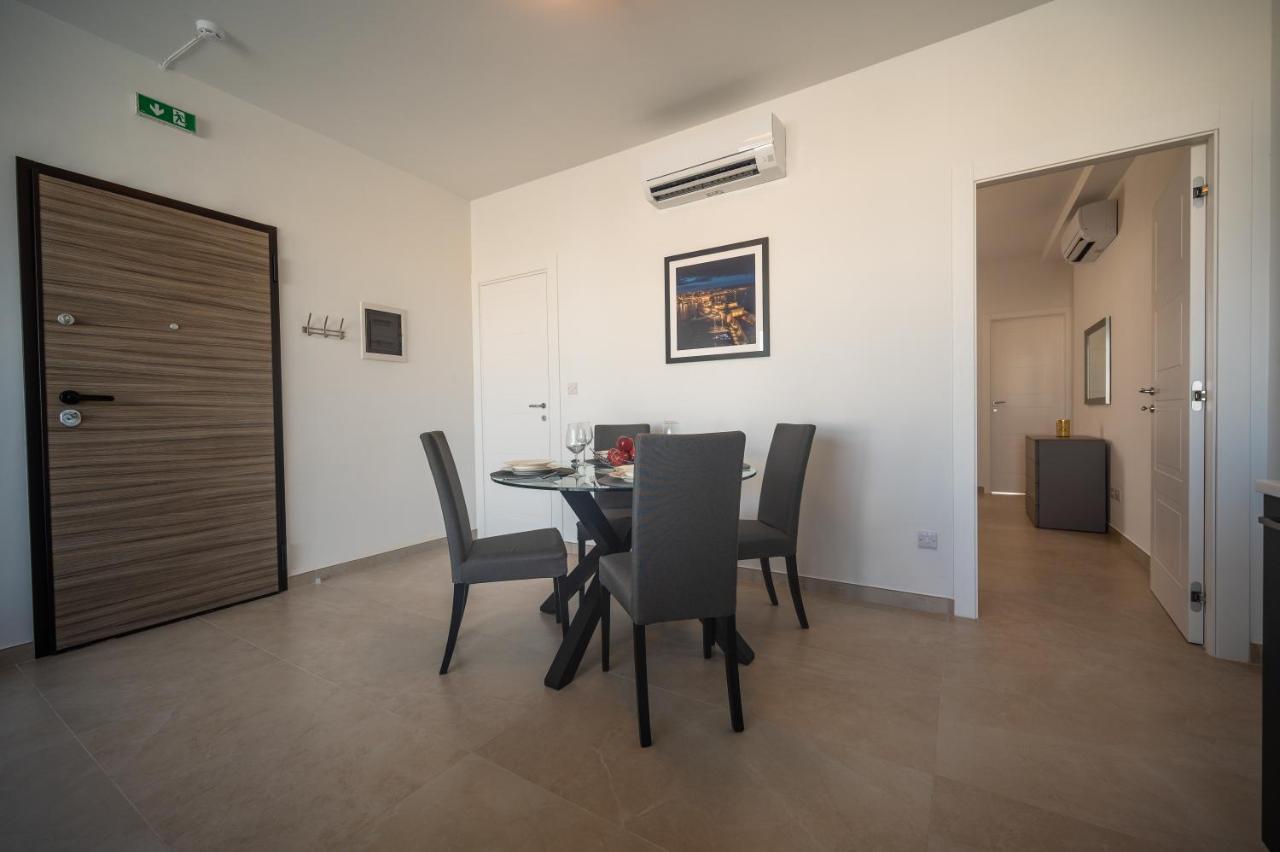 The Address Seafront Suites With Hot Tub Pieta Luaran gambar
