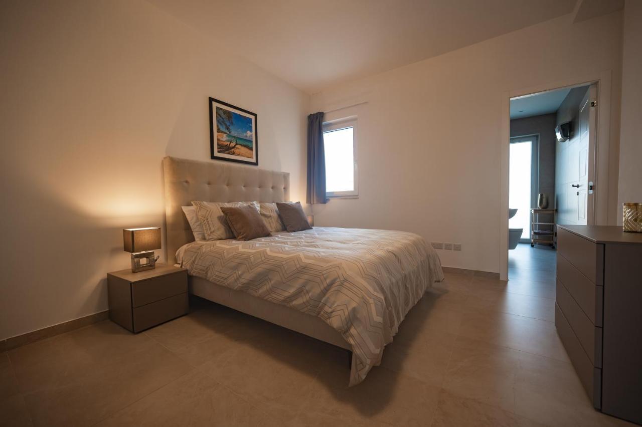The Address Seafront Suites With Hot Tub Pieta Luaran gambar